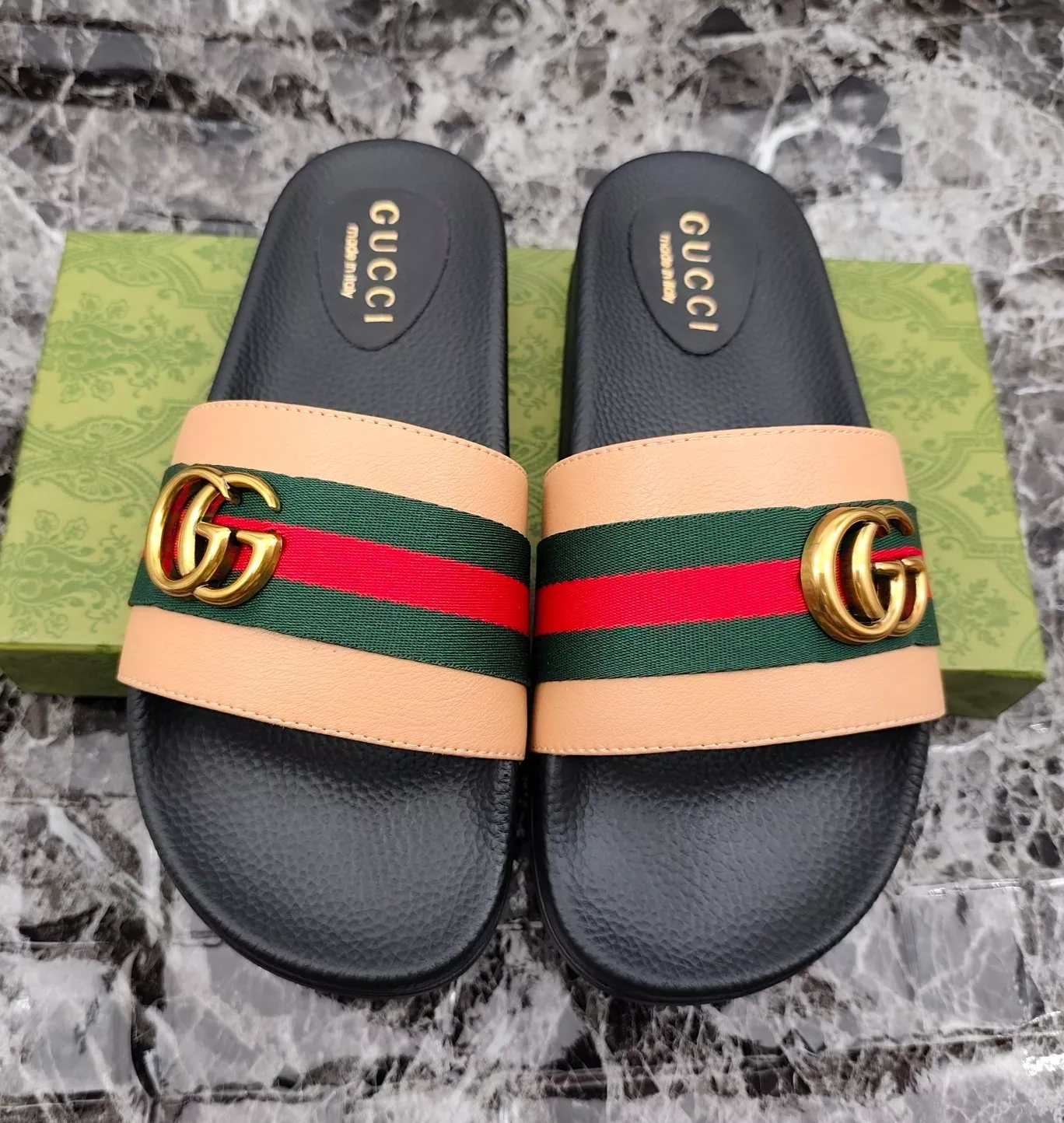 Flexible 6162 Gucci Slippers For Men