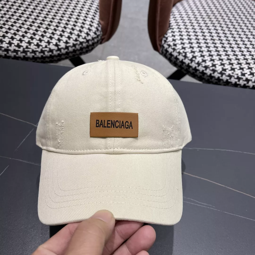 Flexible 6357 Balenciaga Caps