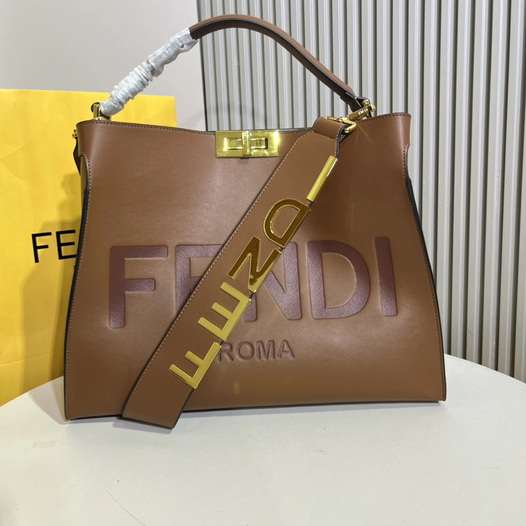 Flexible 6389 Fendi AAA Quality Handbags For Women
