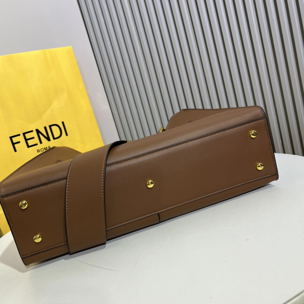 Flexible 6389 Fendi AAA Quality Handbags For Women