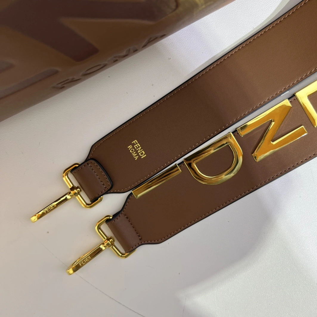 Flexible 6389 Fendi AAA Quality Handbags For Women
