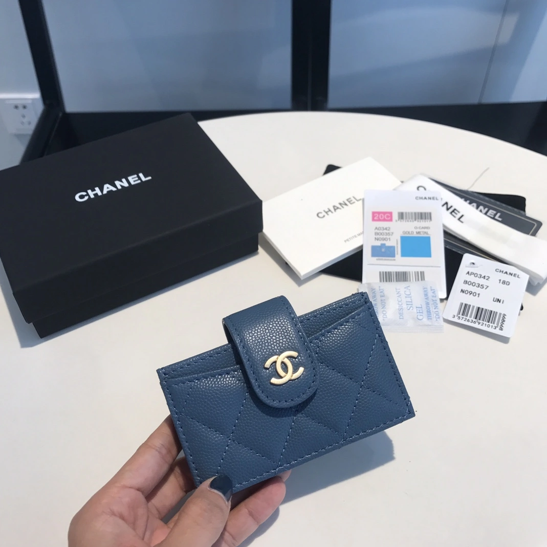 Flexible 6452 Chanel AAA Quality Card Case For Women