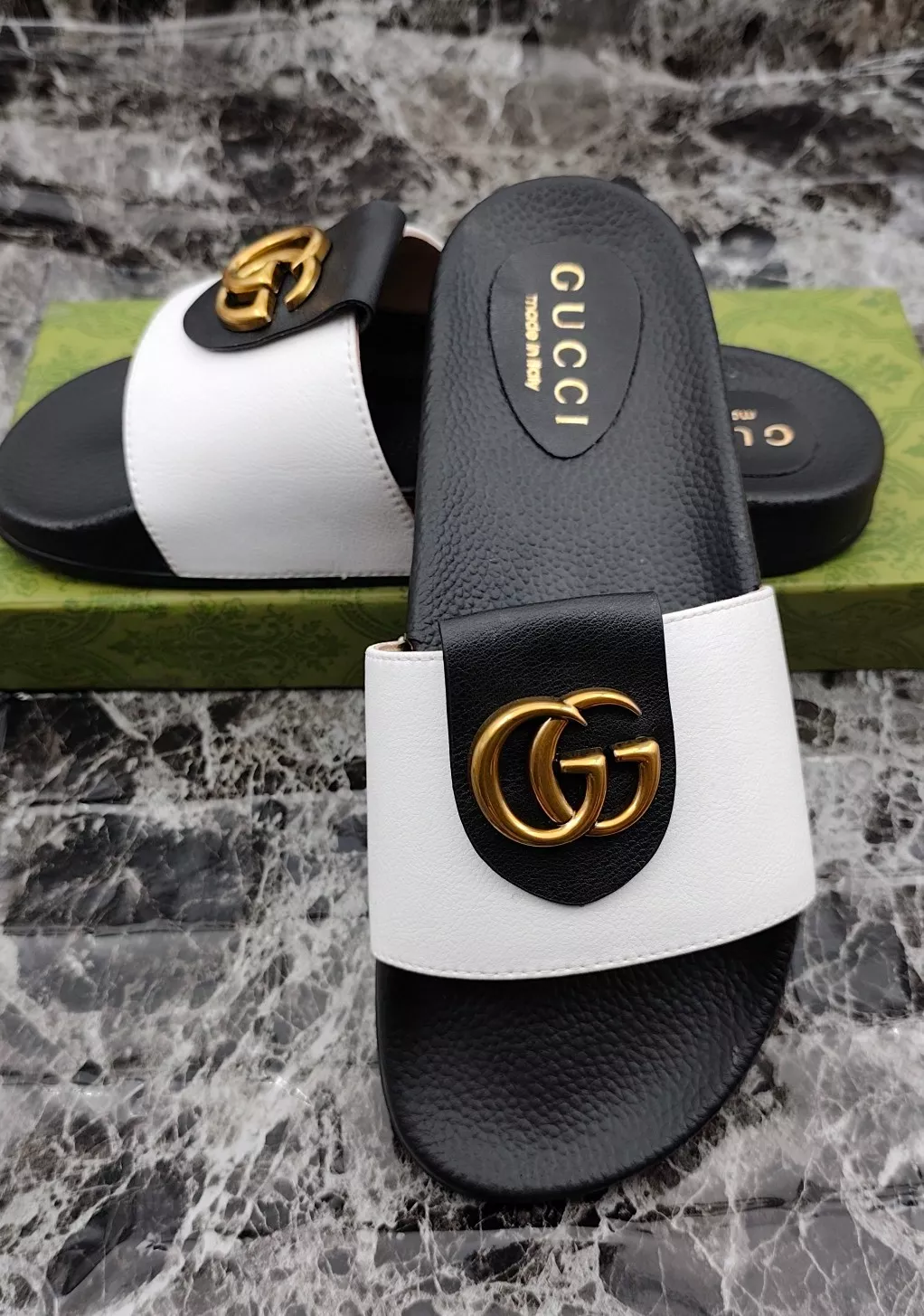 Flexible 6501 Gucci Slippers For Men