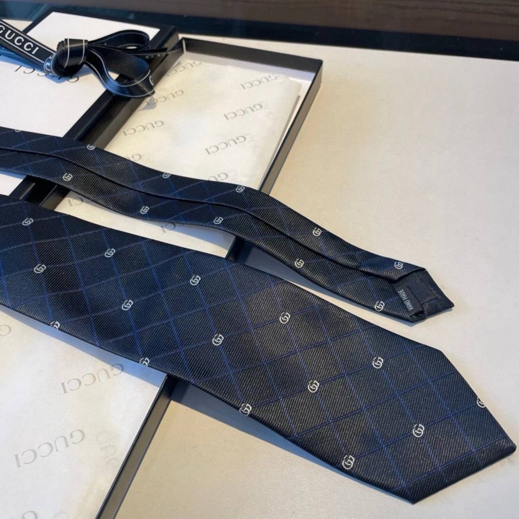 Flexible 6577 Gucci Necktie For Men