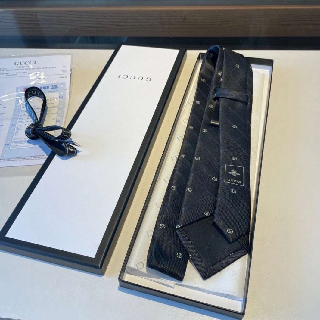 Flexible 6577 Gucci Necktie For Men