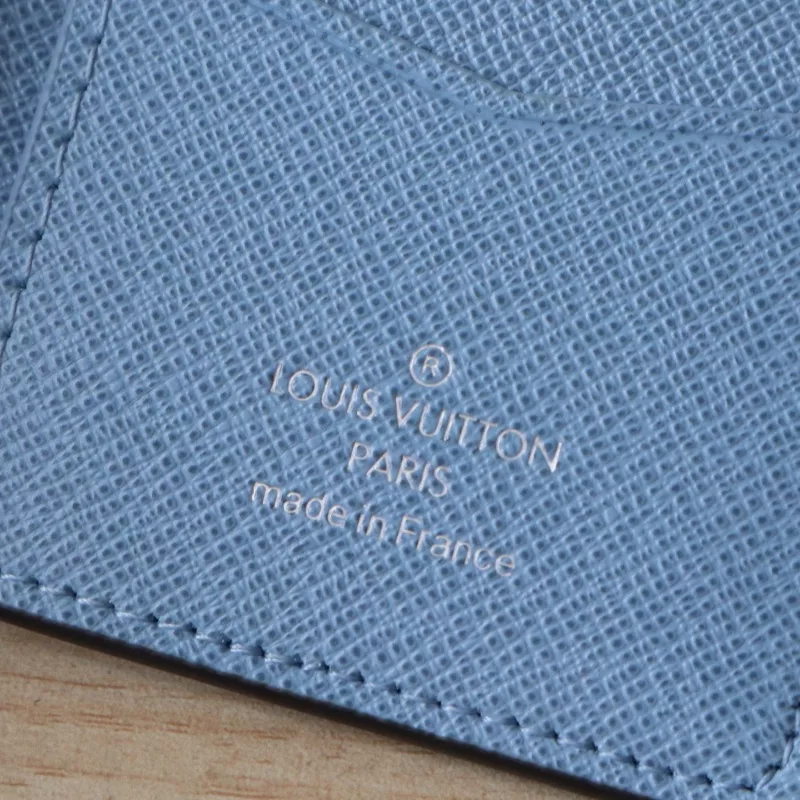 Flexible 6613 Louis Vuitton AAA Quality Card Case