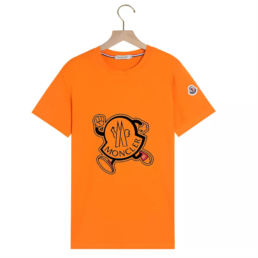 Flexible 6686 Moncler T-Shirts Short Sleeved For Men