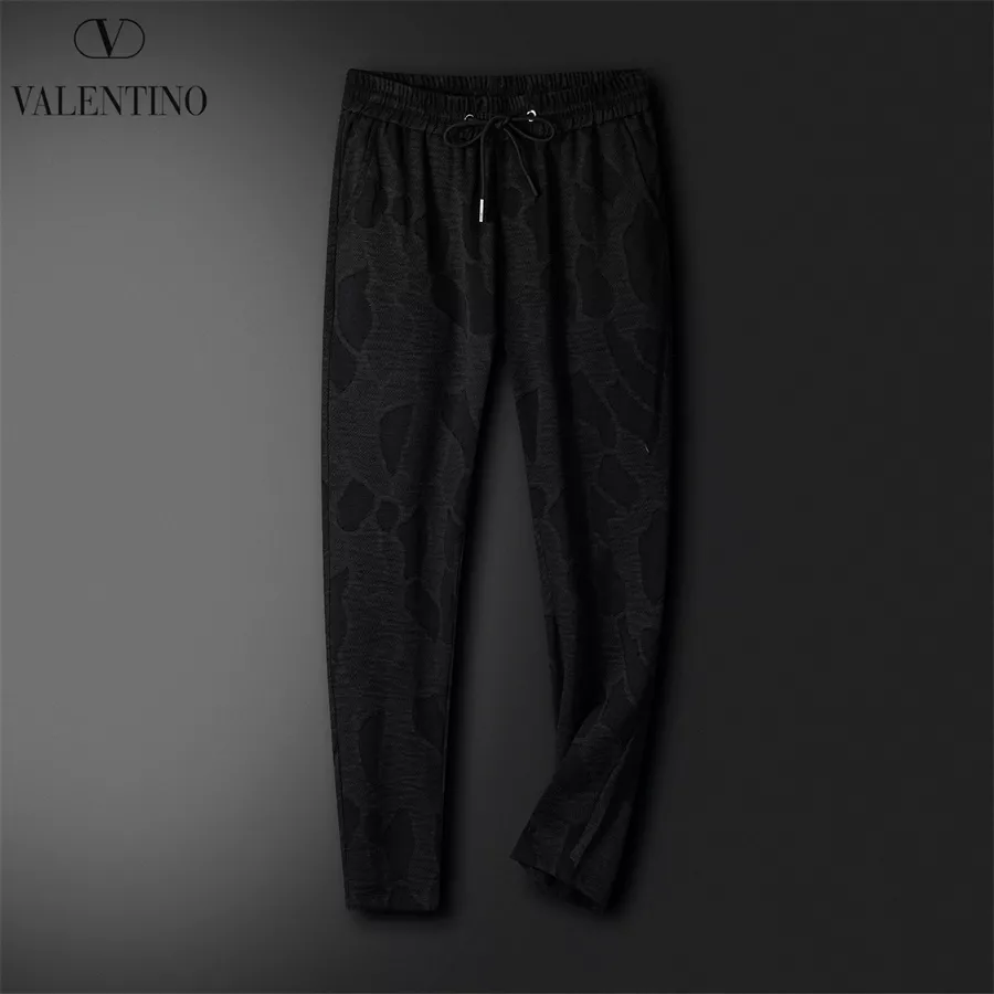 Flexible 6951 Valentino Tracksuits Long Sleeved For Men