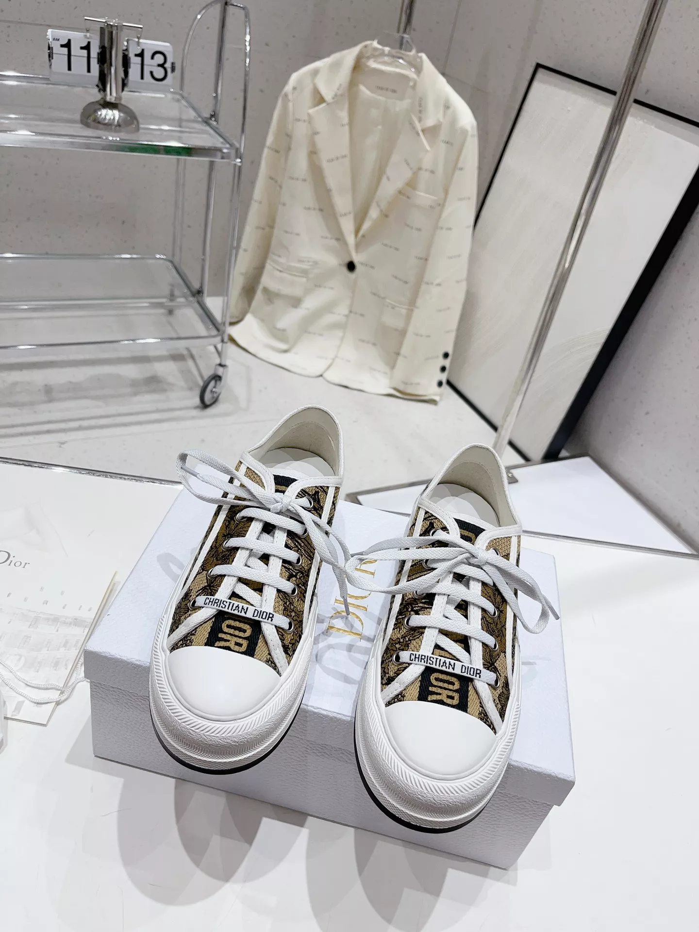 Flexible 7034 Christian Dior Casual Shoes For Women