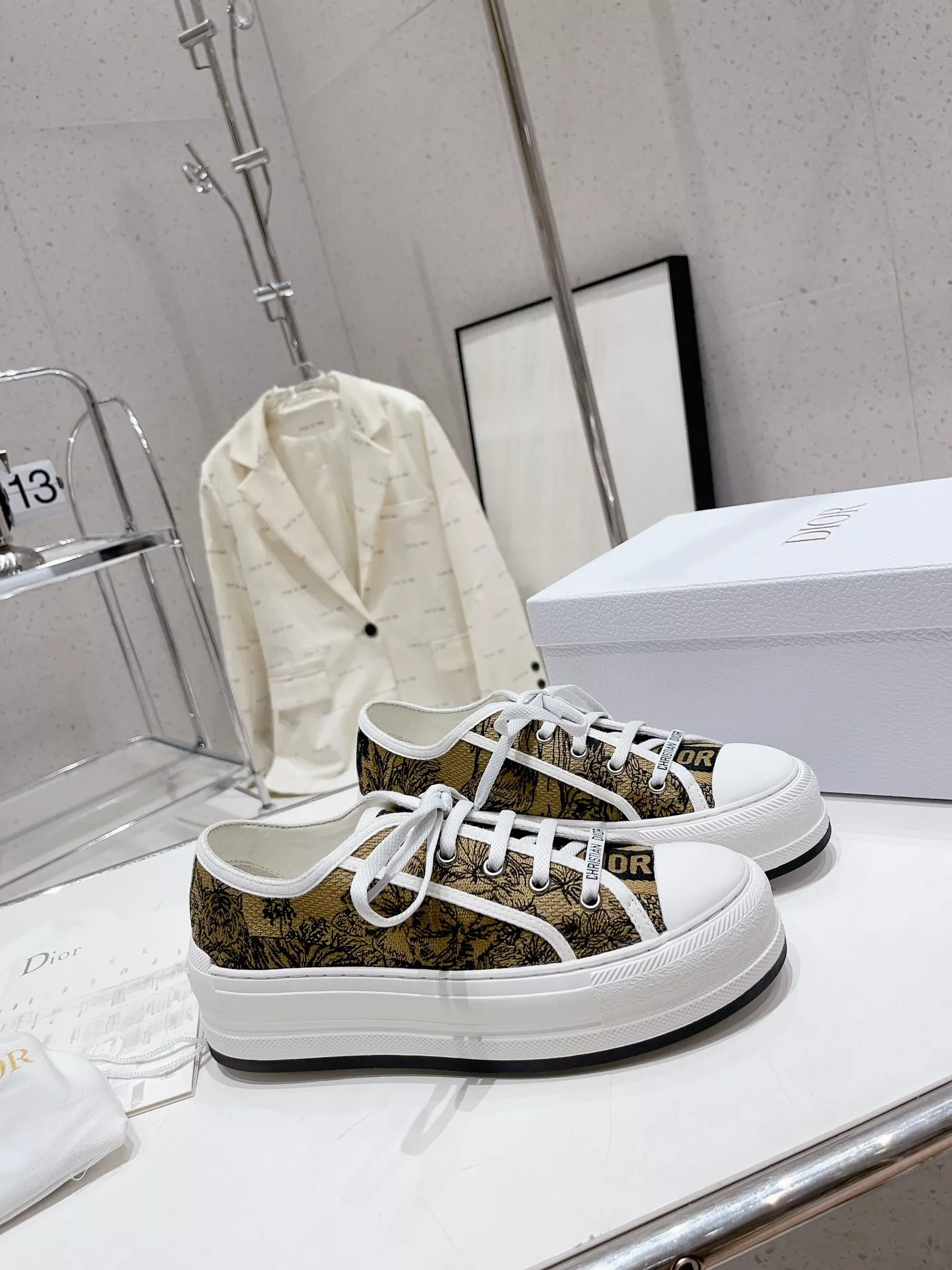 Flexible 7034 Christian Dior Casual Shoes For Women