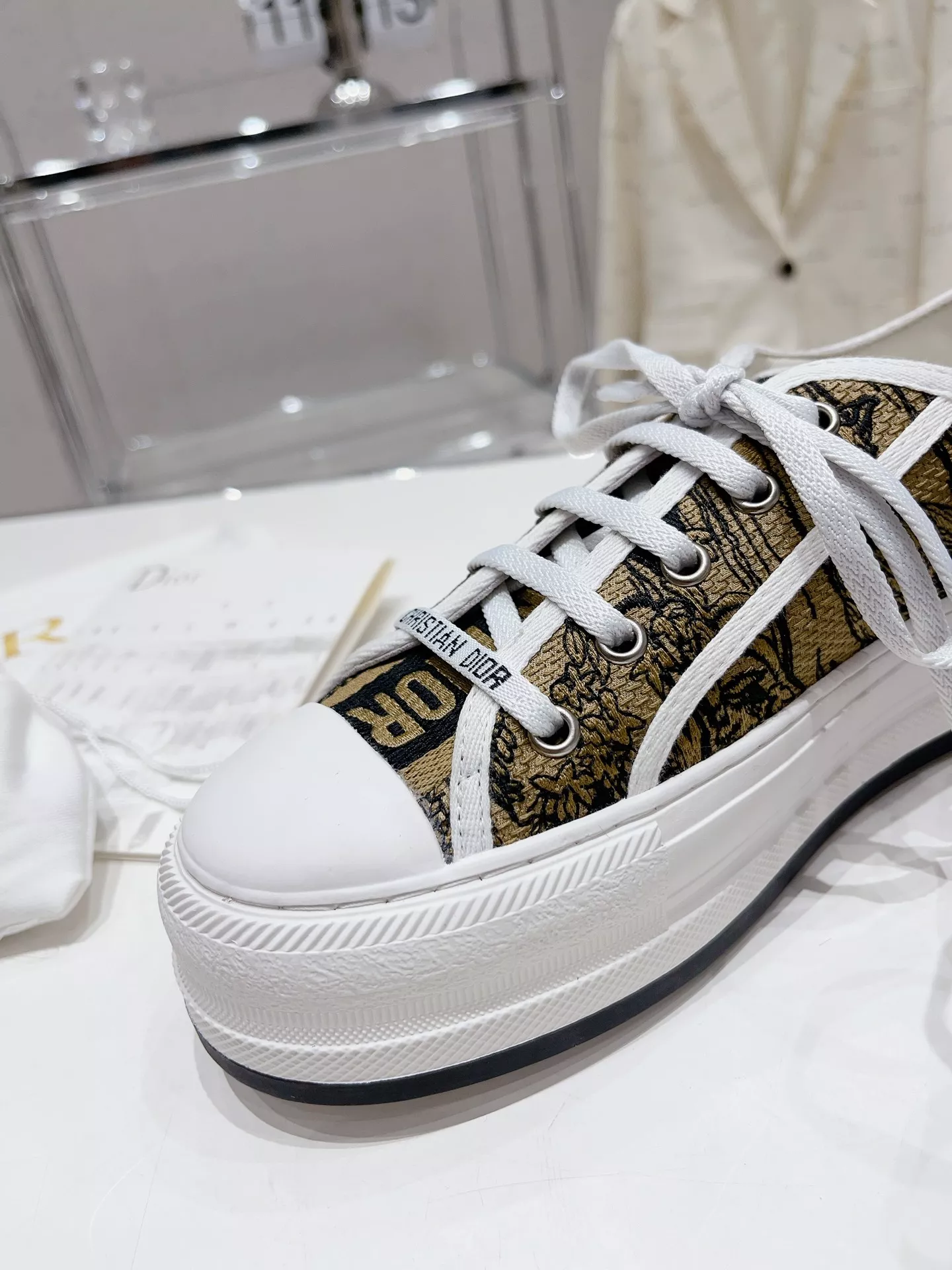 Flexible 7034 Christian Dior Casual Shoes For Women