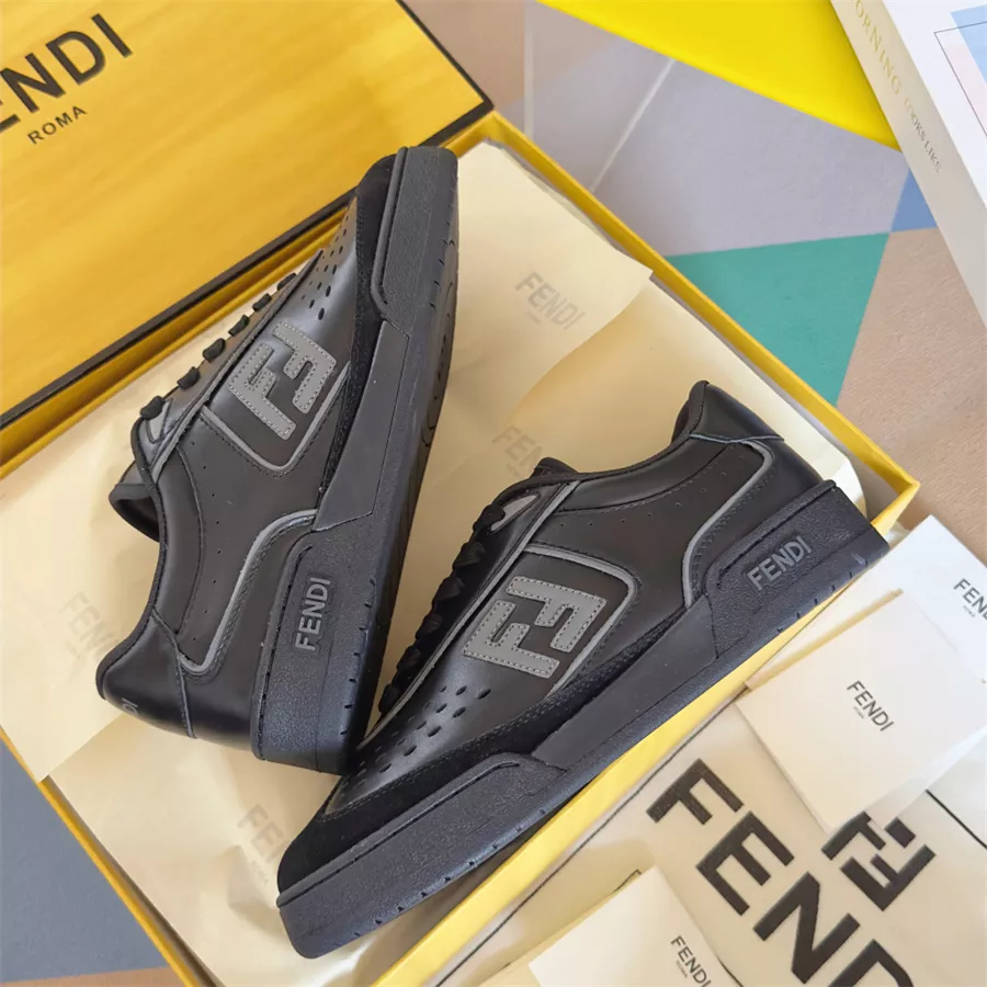 Flexible 7075 Fendi Casual Shoes For Women