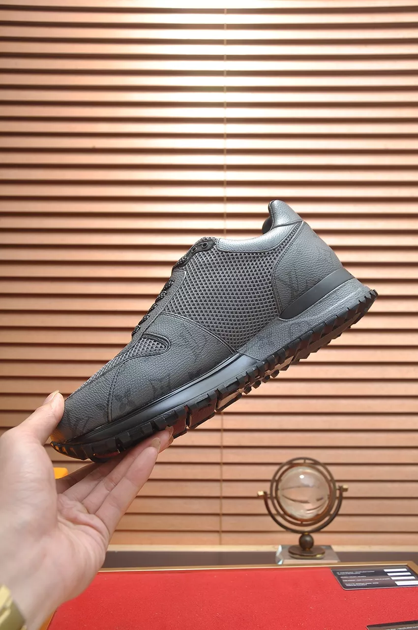 Flexible 7211 Louis Vuitton Casual Shoes For Men
