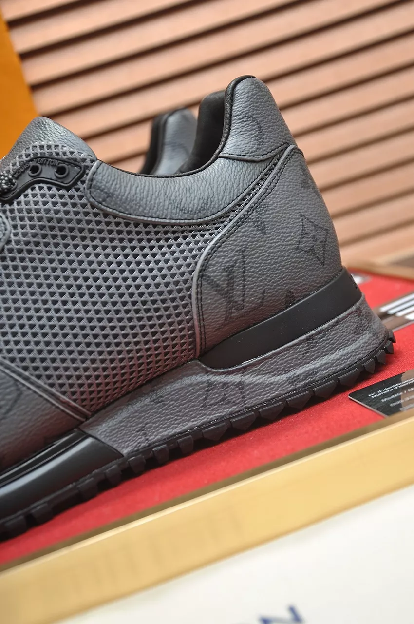 Flexible 7211 Louis Vuitton Casual Shoes For Men