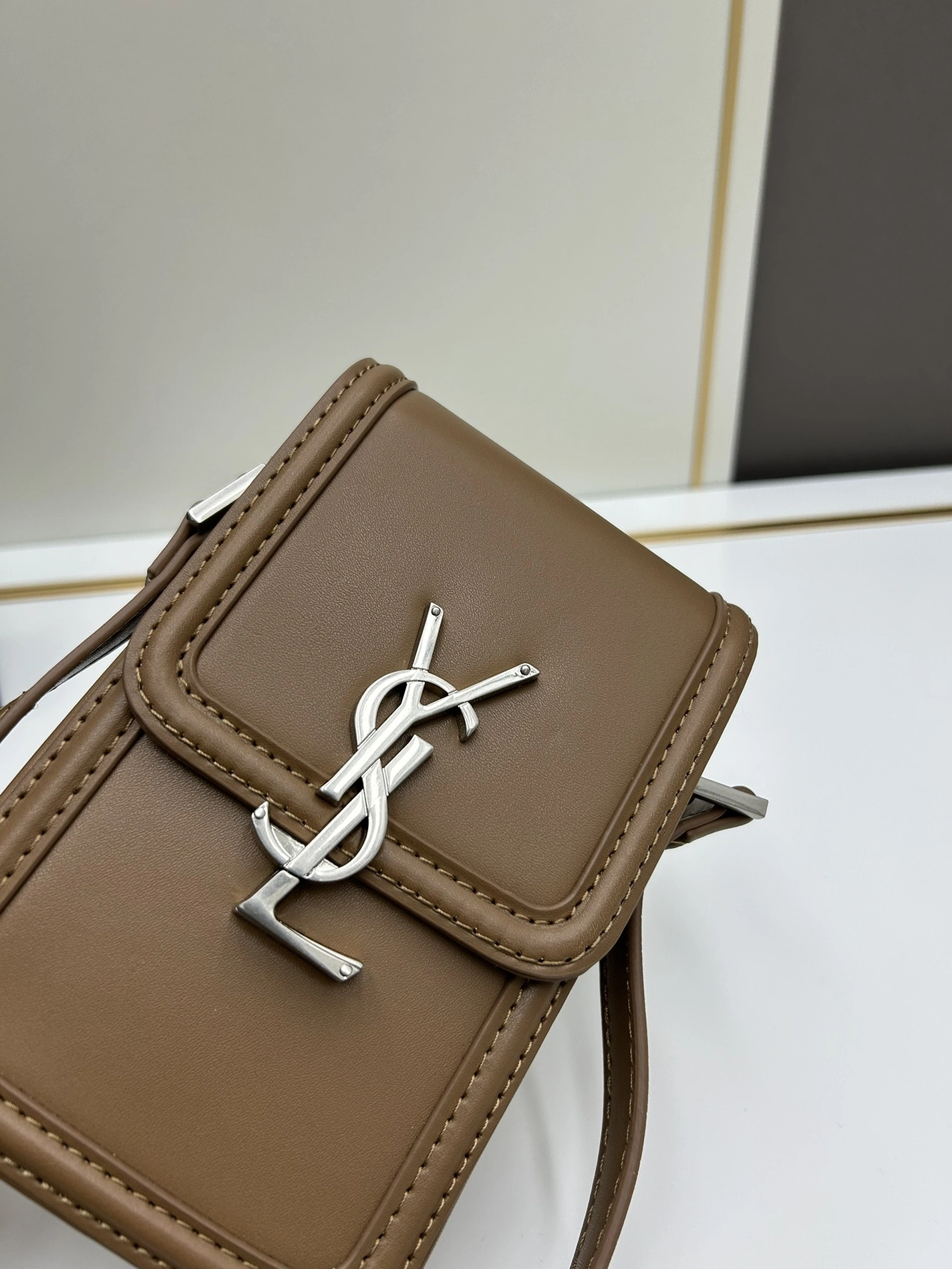 Flexible 738 Yves Saint Laurent YSL AAA Quality Messenger Bags For Women