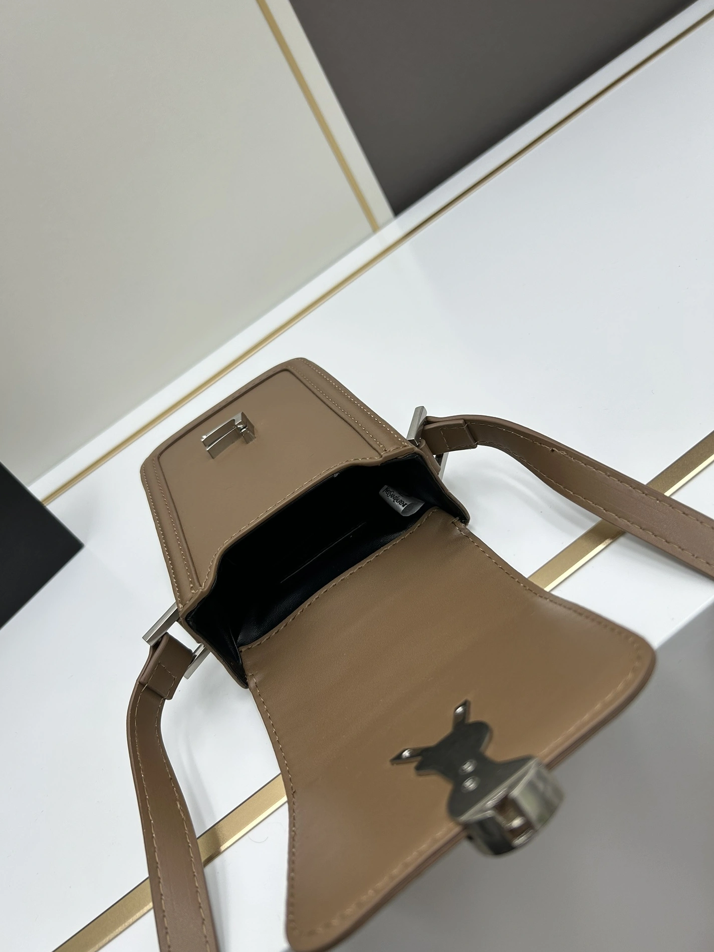 Flexible 738 Yves Saint Laurent YSL AAA Quality Messenger Bags For Women