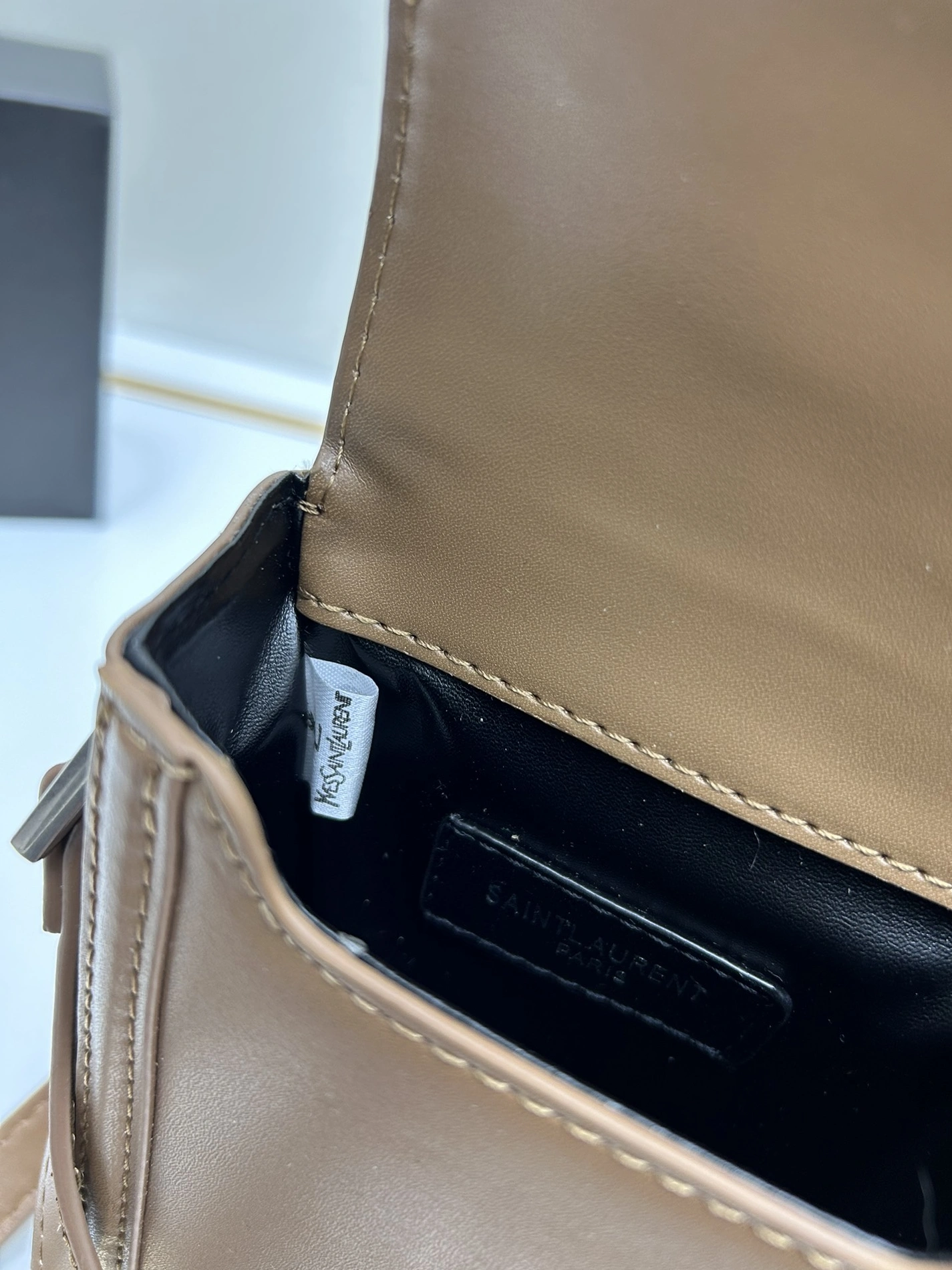 Flexible 738 Yves Saint Laurent YSL AAA Quality Messenger Bags For Women