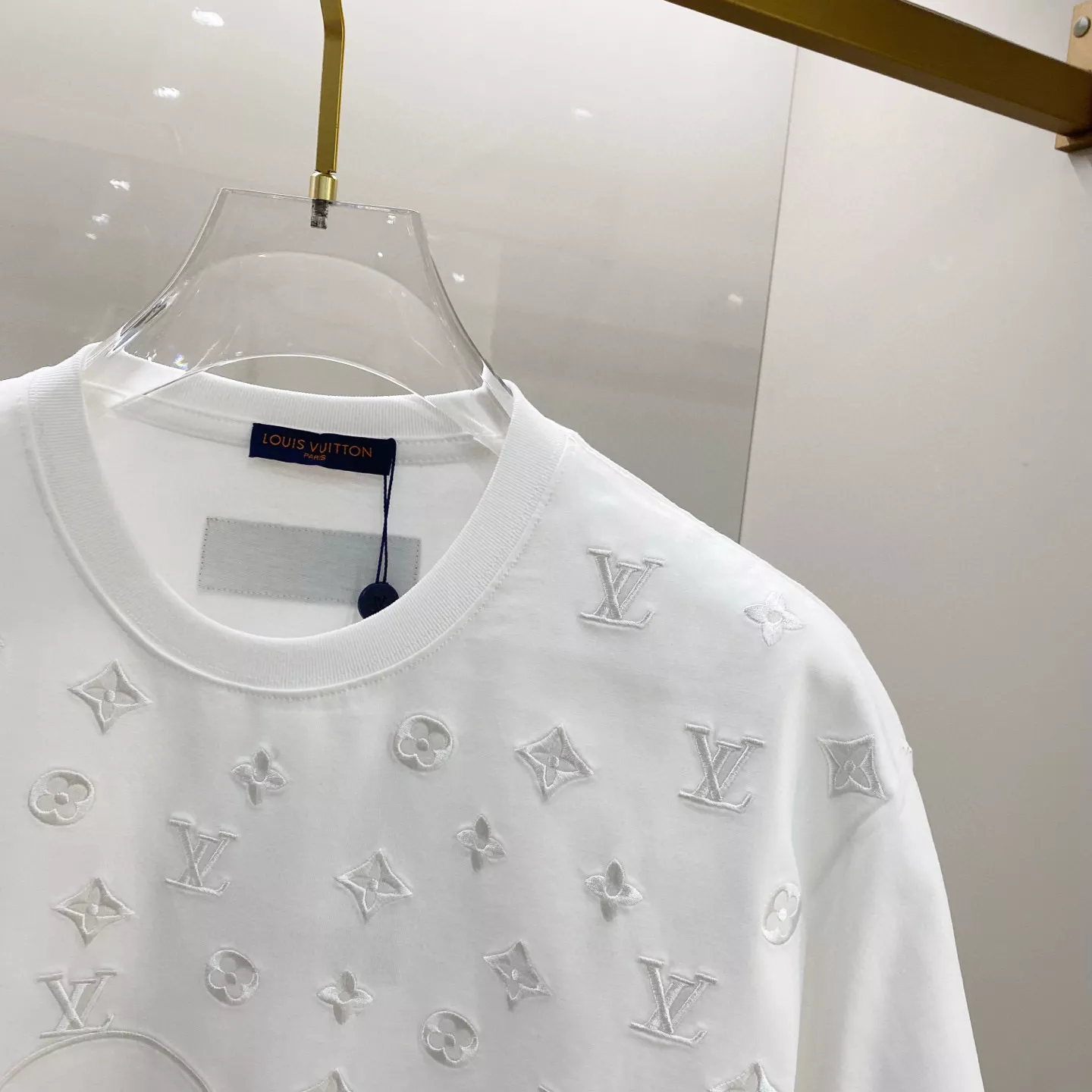 Flexible 7401 Louis Vuitton LV T-Shirts Short Sleeved For Unisex
