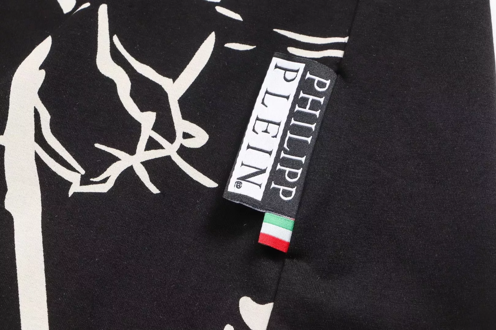 Flexible 7433 Philipp Plein PP T-Shirts Short Sleeved For Men