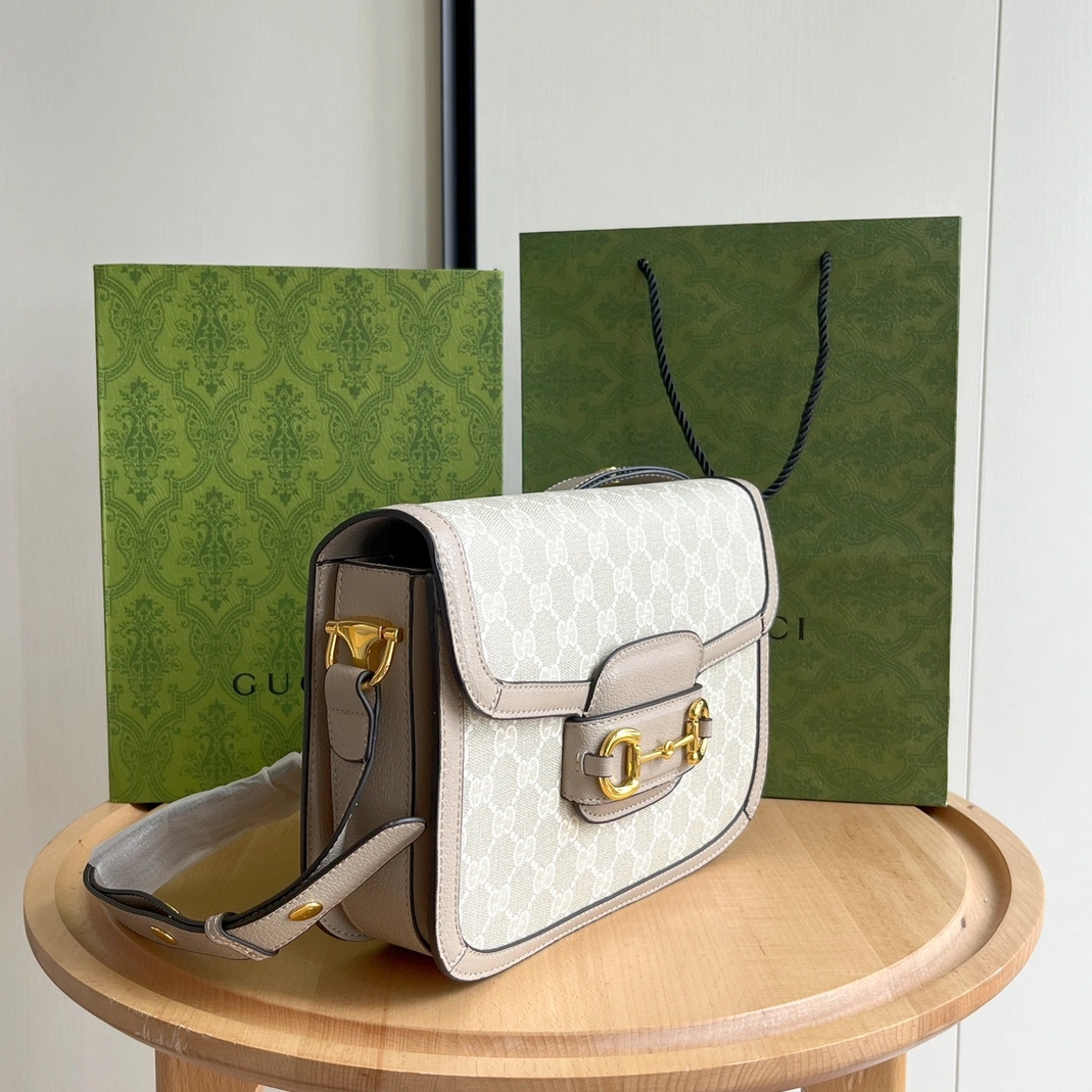 Flexible 7498 Gucci AAA Quality Shoulder Bags For Women