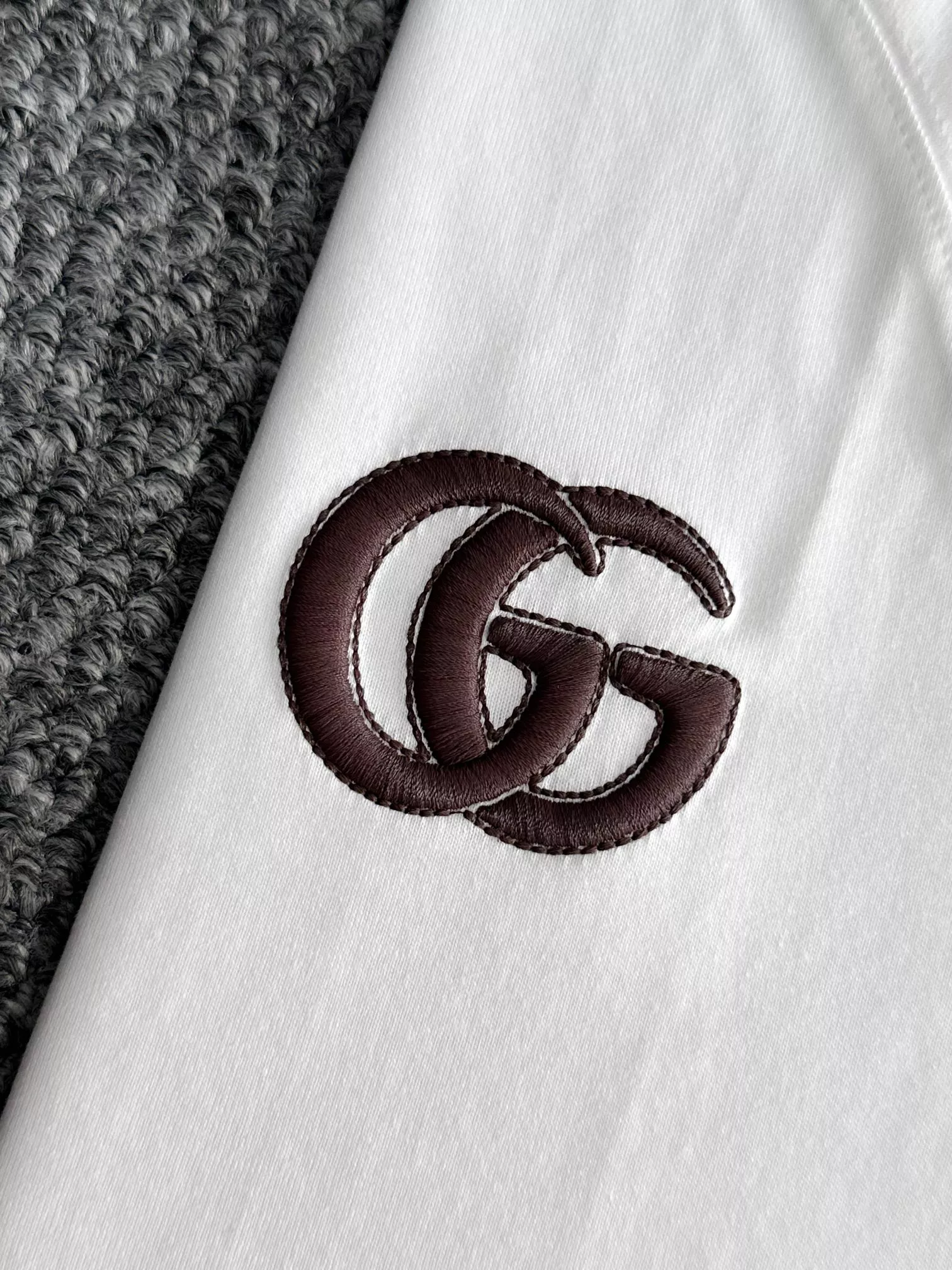 Flexible 7512 Gucci T-Shirts Short Sleeved For Unisex