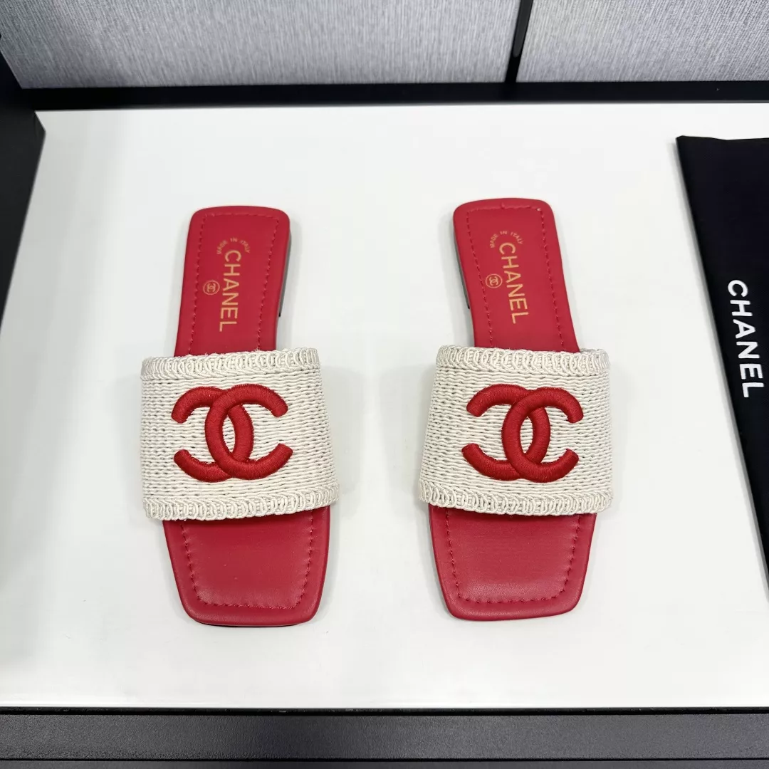 Flexible 7682 Chanel Slippers For Women