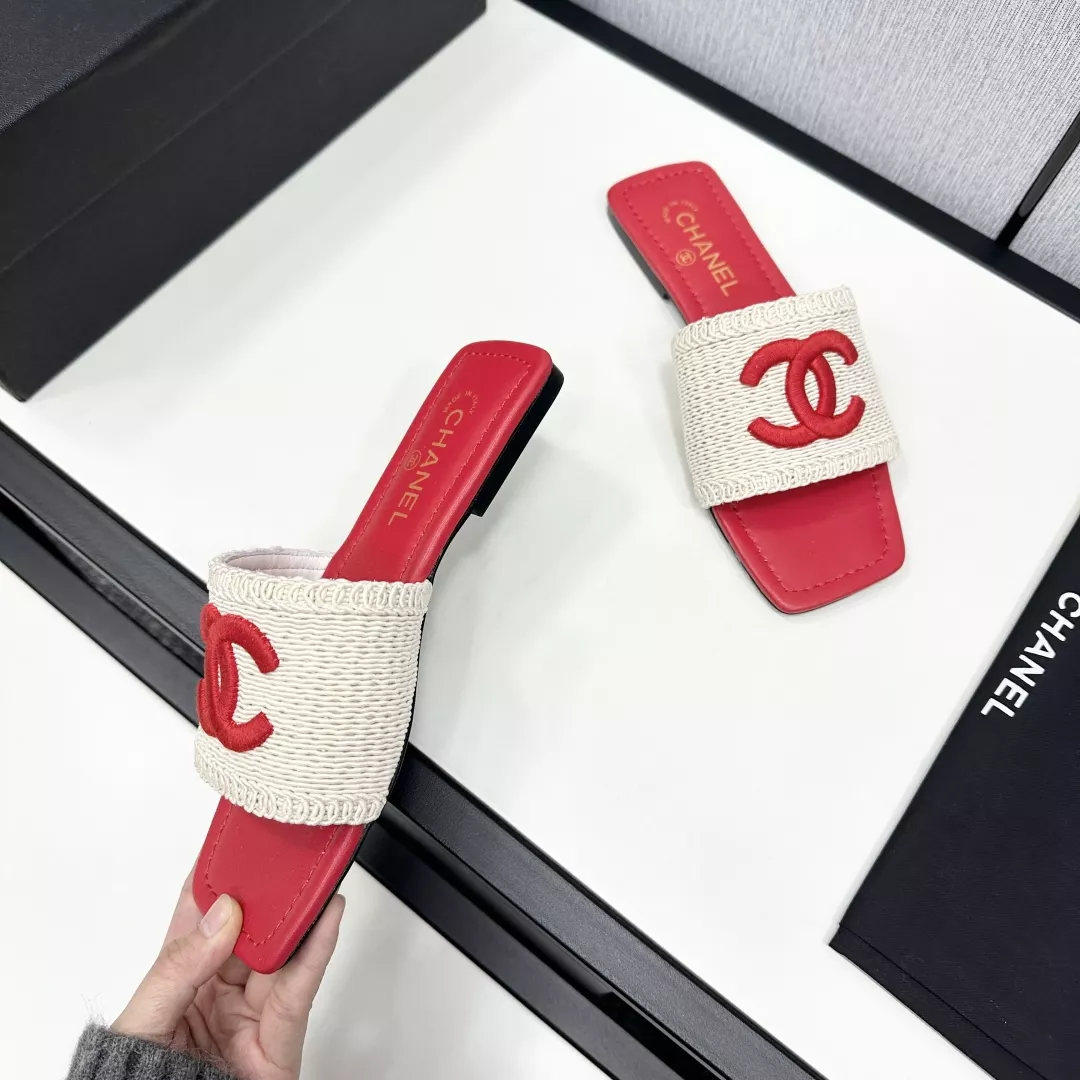 Flexible 7682 Chanel Slippers For Women