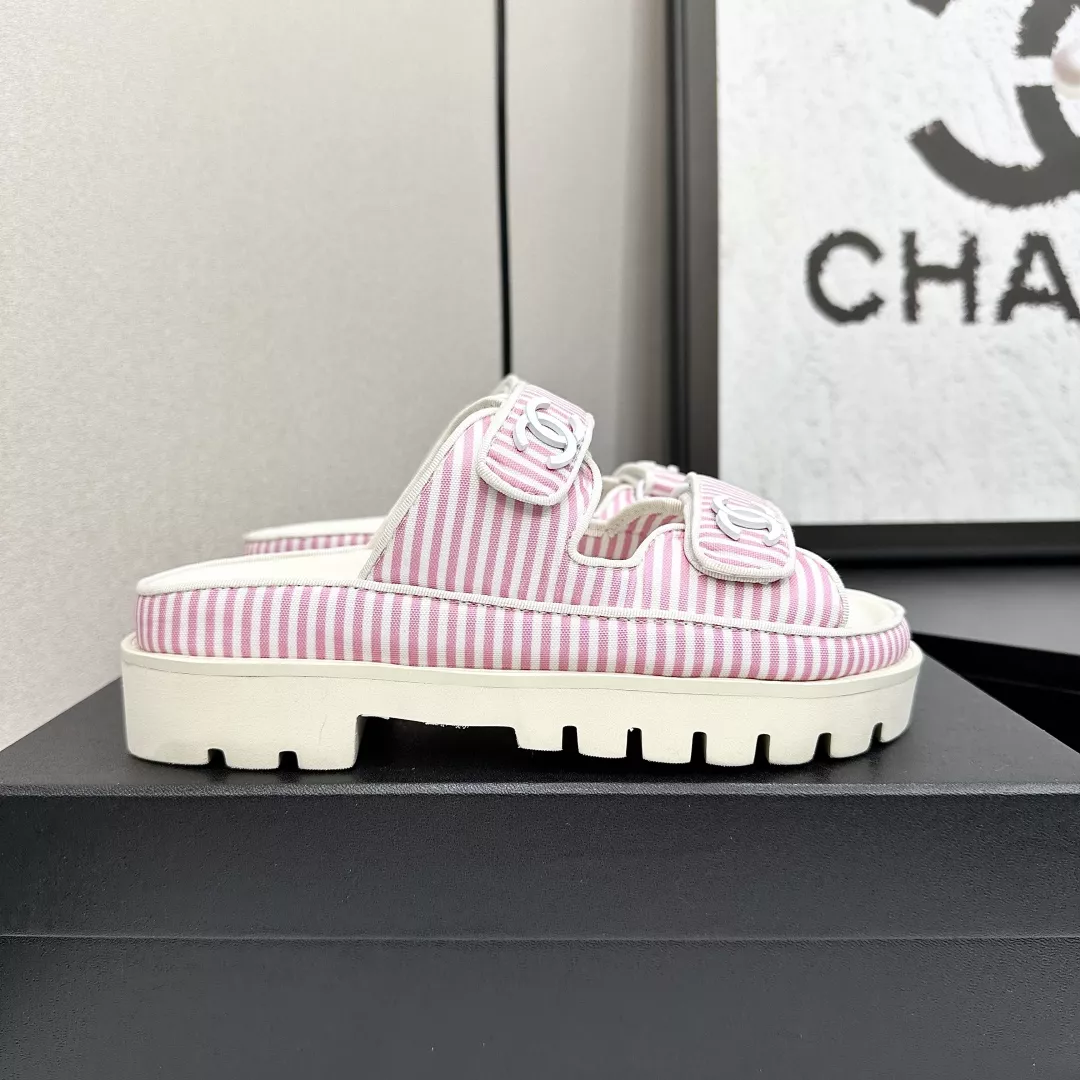 Flexible 7790 Chanel Slippers For Women
