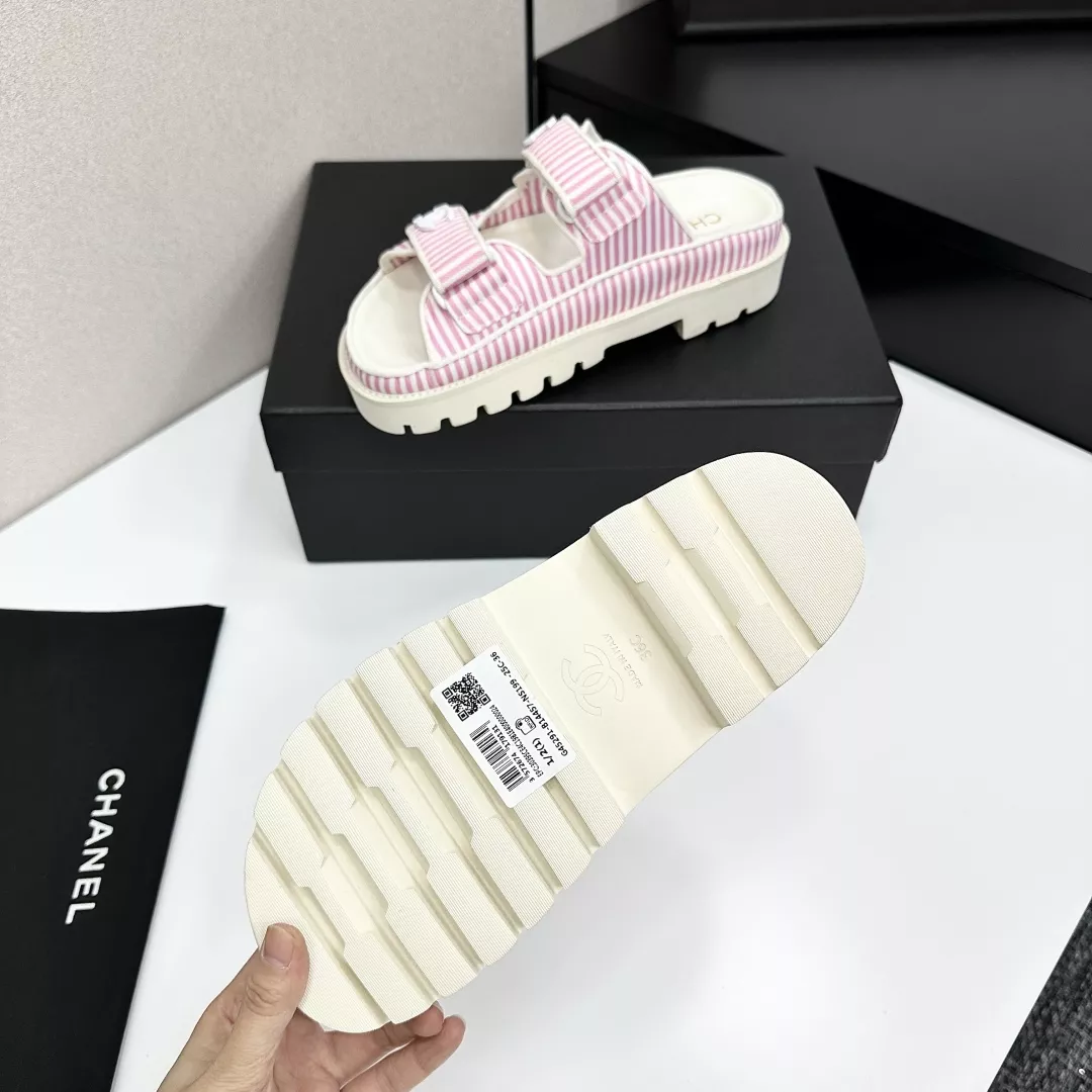 Flexible 7790 Chanel Slippers For Women