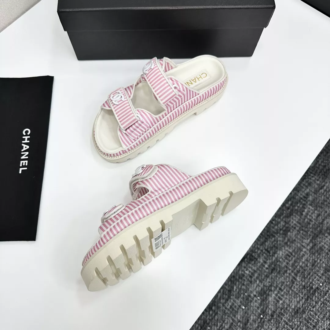 Flexible 7790 Chanel Slippers For Women