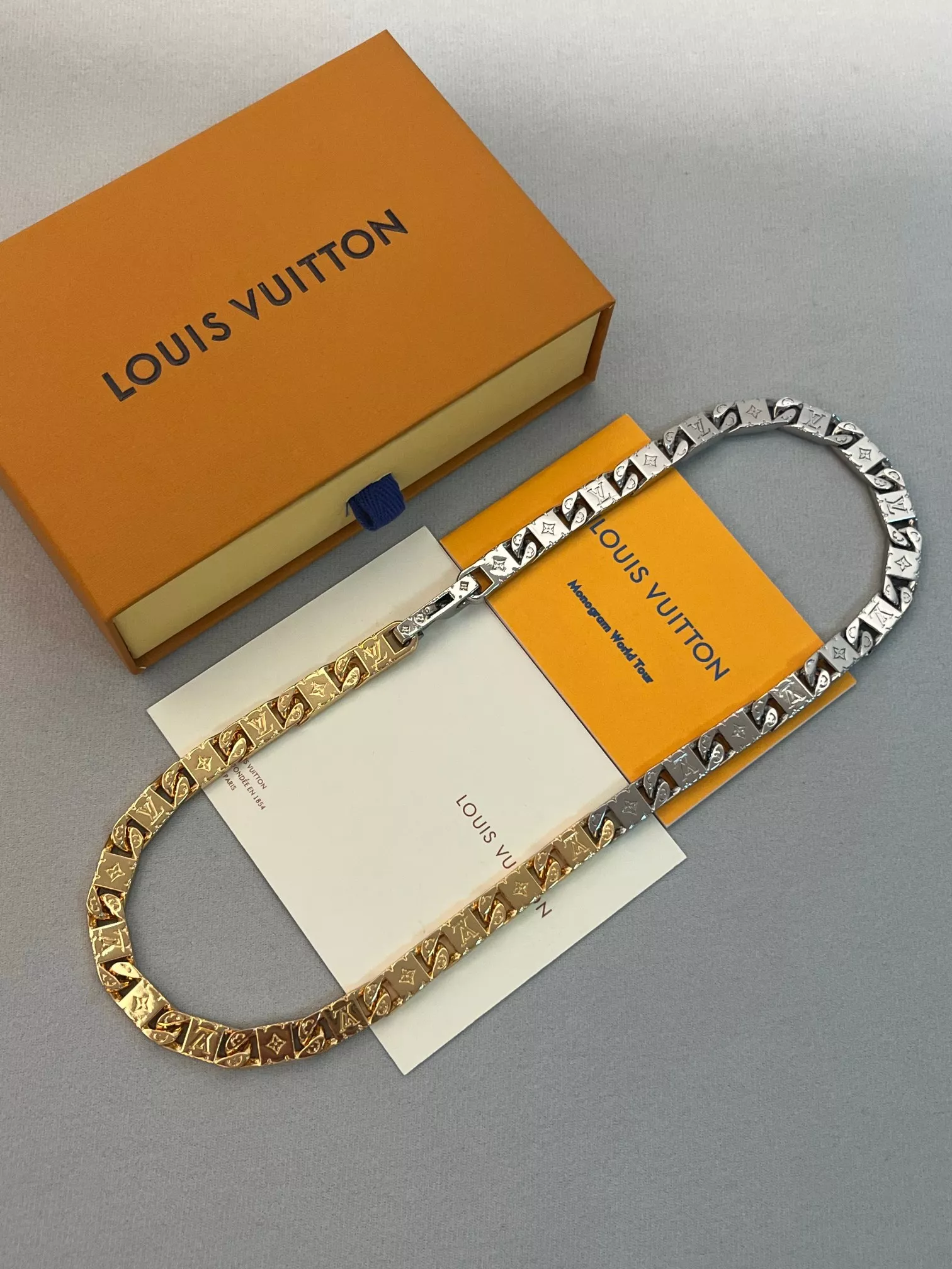 Flexible 7893 Louis Vuitton Necklaces