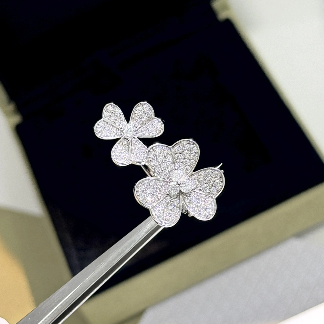 Flexible 7976 Van Cleef & Arpels Rings For Women