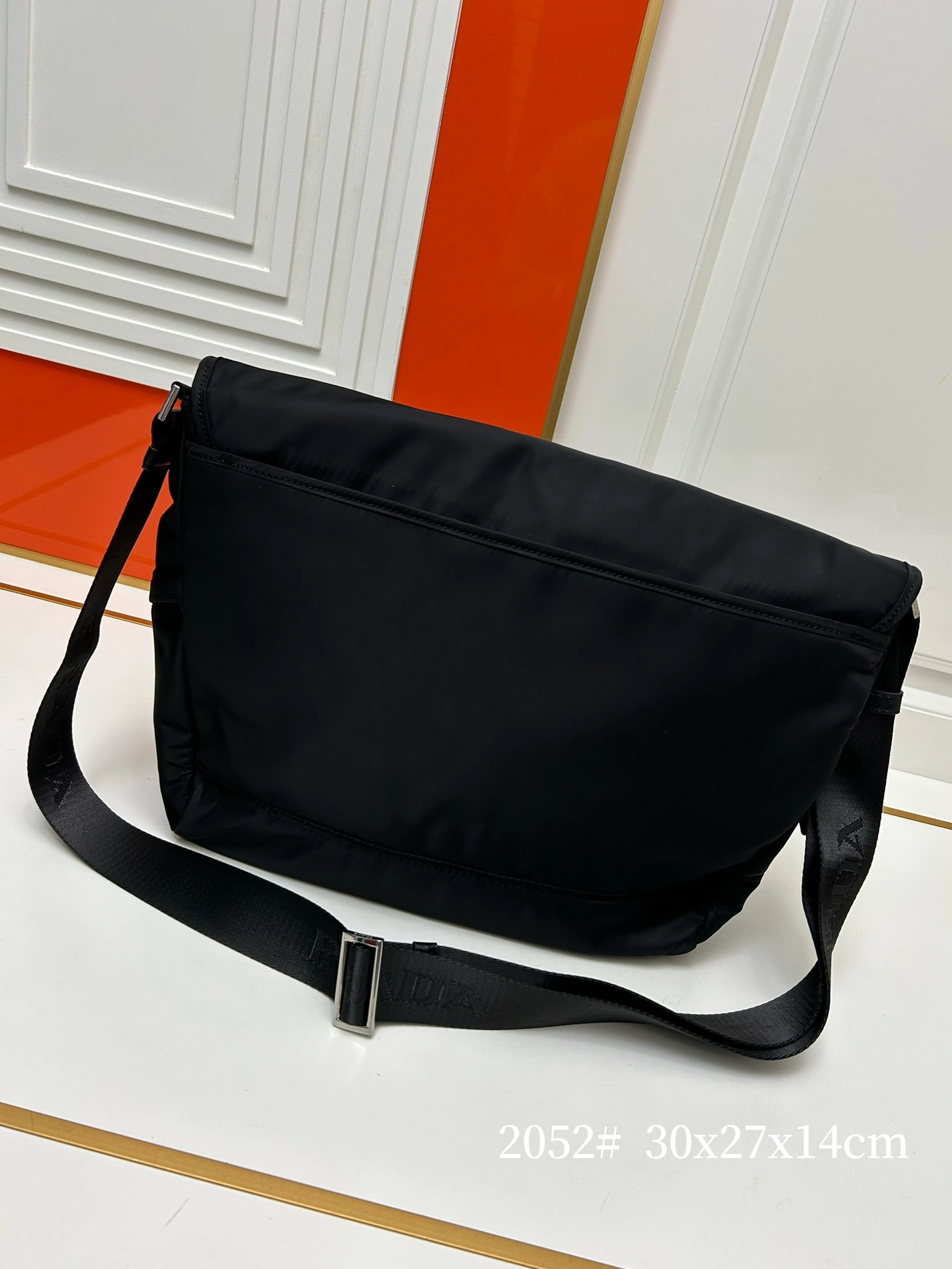 Flexible 8078 Prada AAA Man Messenger Bags
