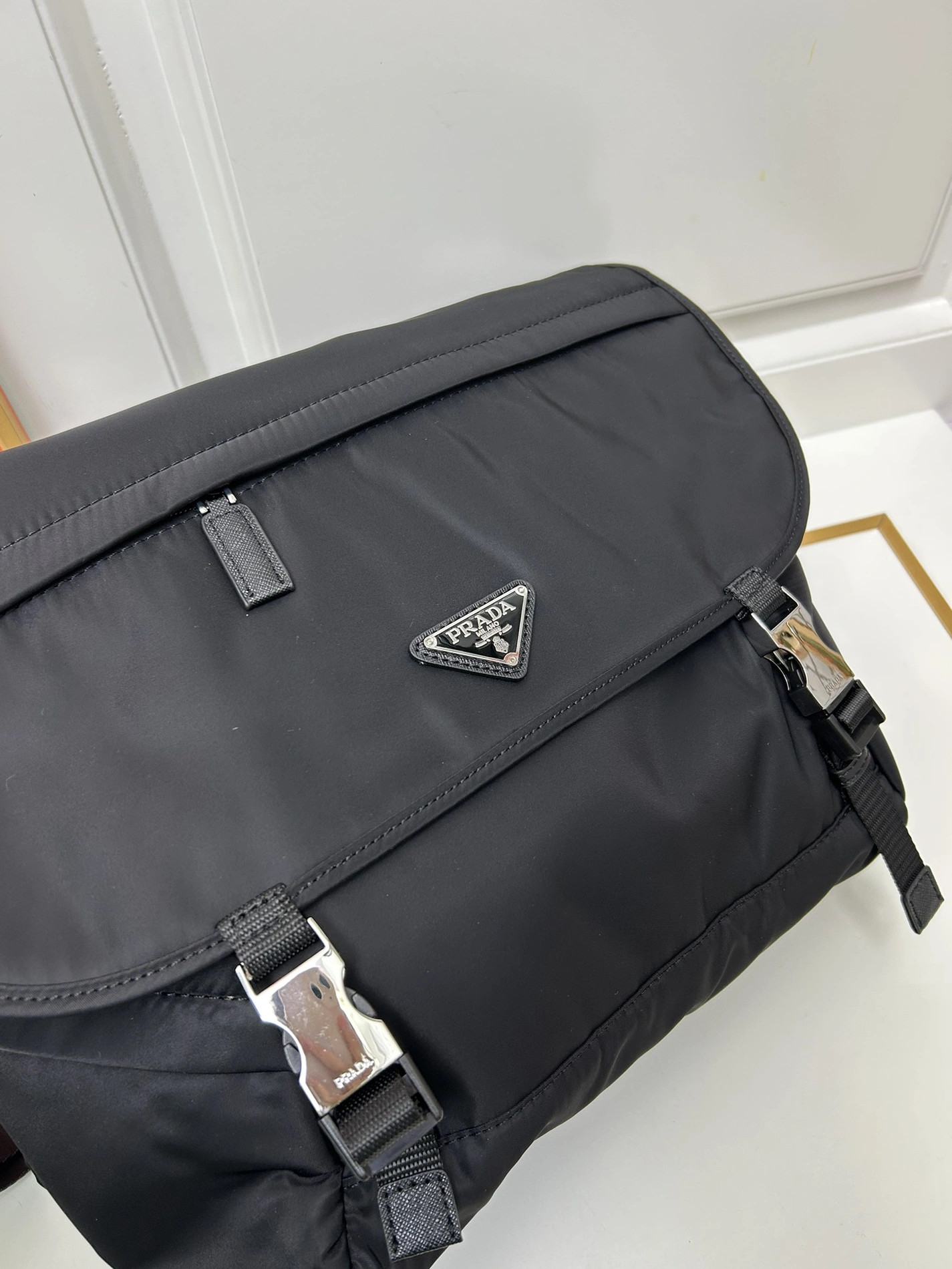 Flexible 8078 Prada AAA Man Messenger Bags