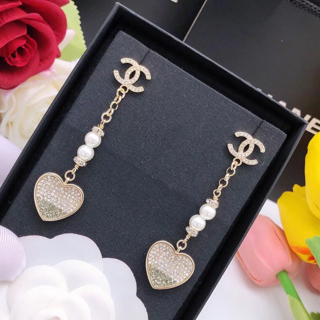 Flexible 8140 Chanel Earrings For Women