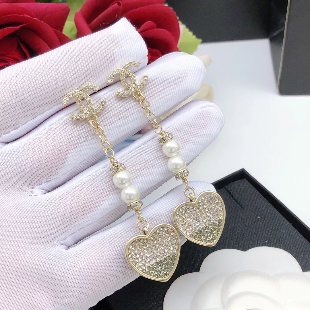 Flexible 8140 Chanel Earrings For Women