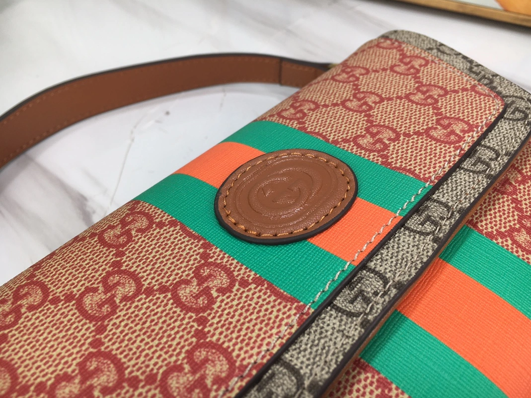 Flexible 8217 Gucci AAA Quality Messenger Bags For Unisex