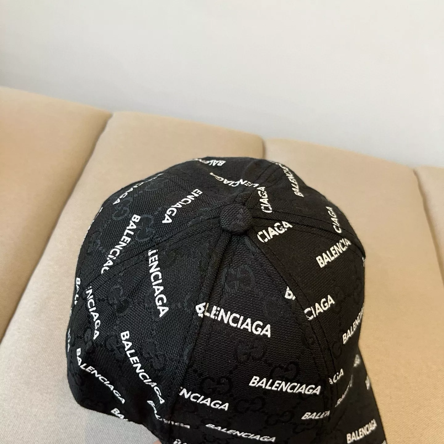 Flexible 8313 Balenciaga Caps