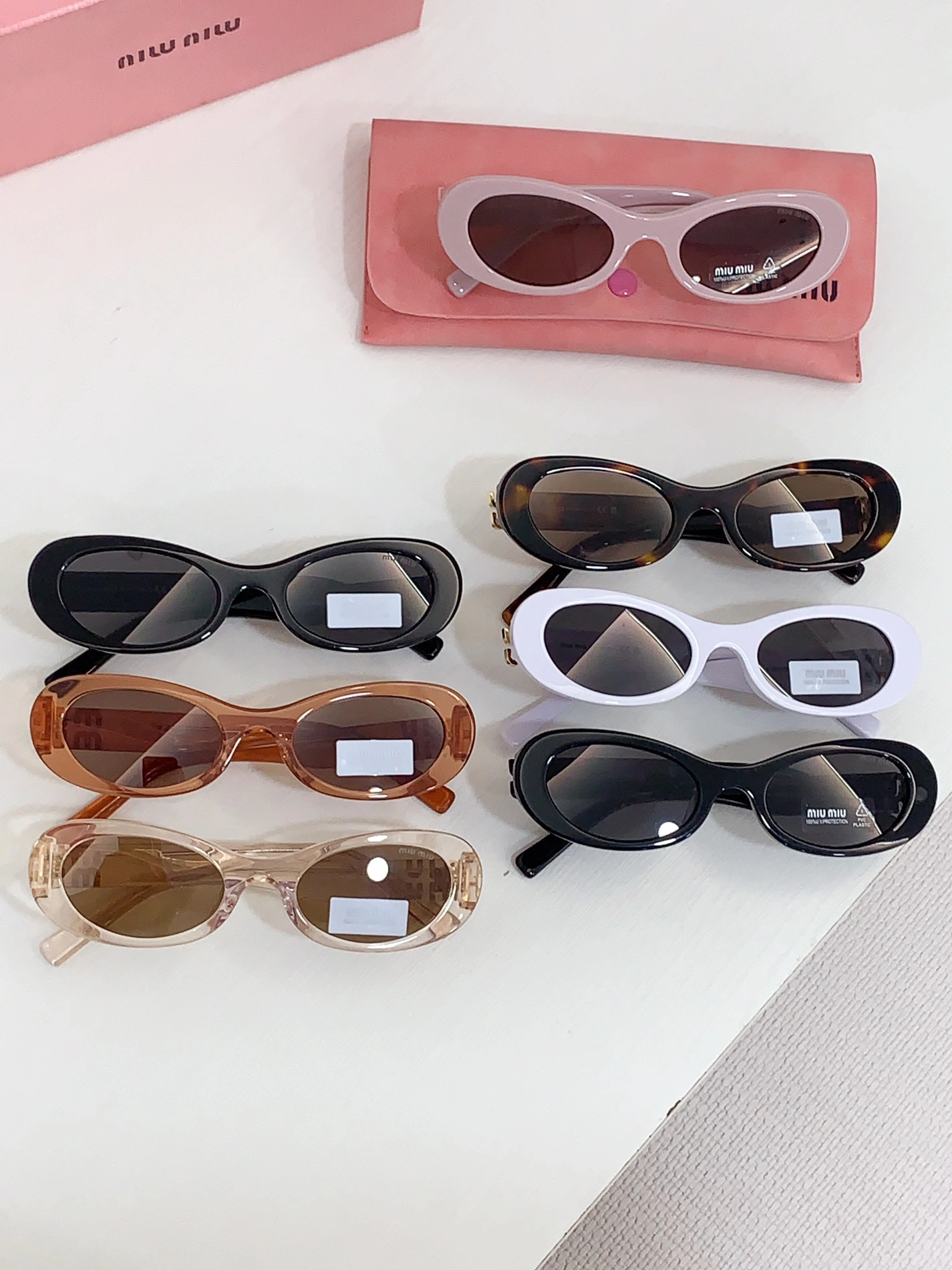 Flexible 8376 MIU MIU AAA Quality Sunglasses