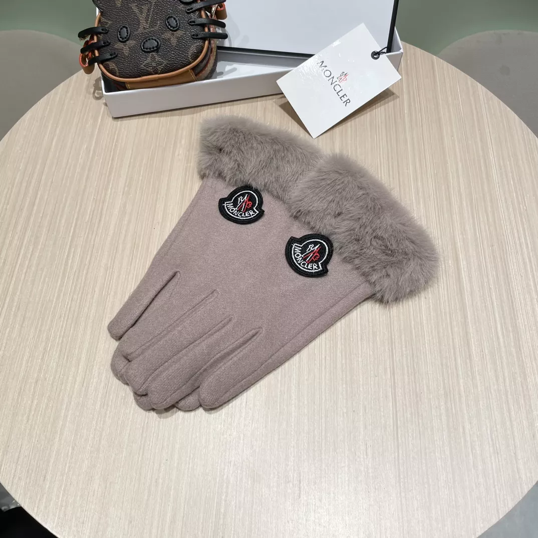 Flexible 8639 Moncler Gloves