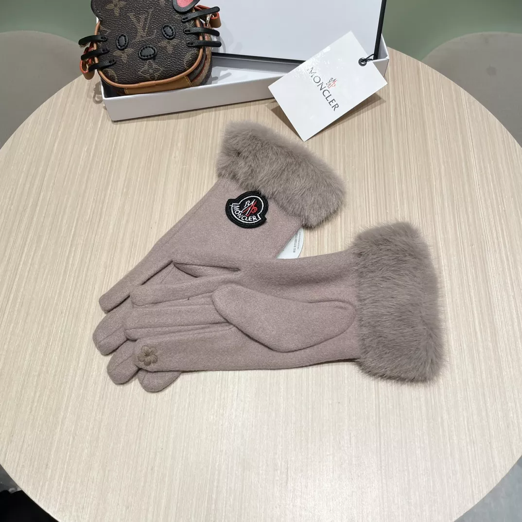 Flexible 8639 Moncler Gloves