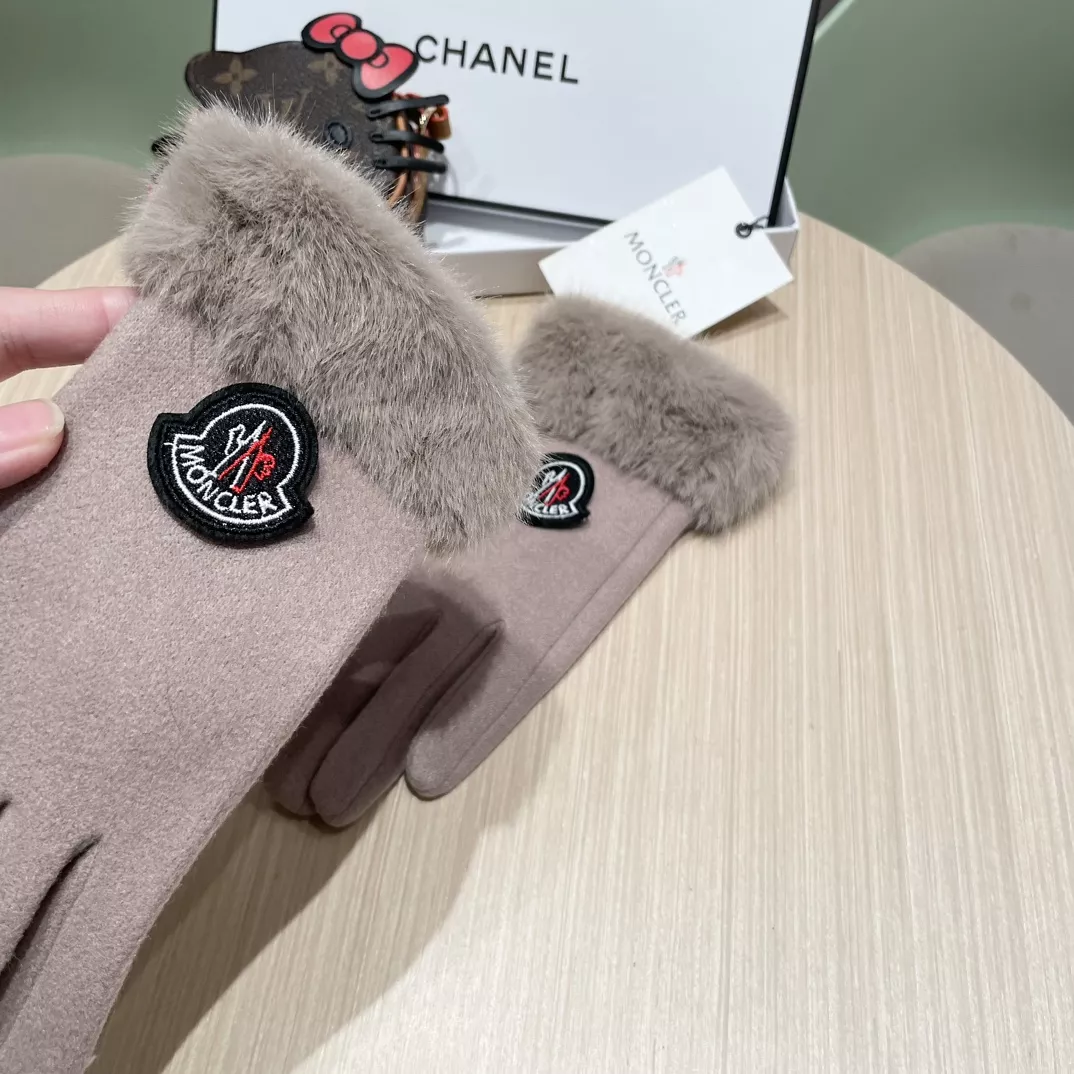 Flexible 8639 Moncler Gloves