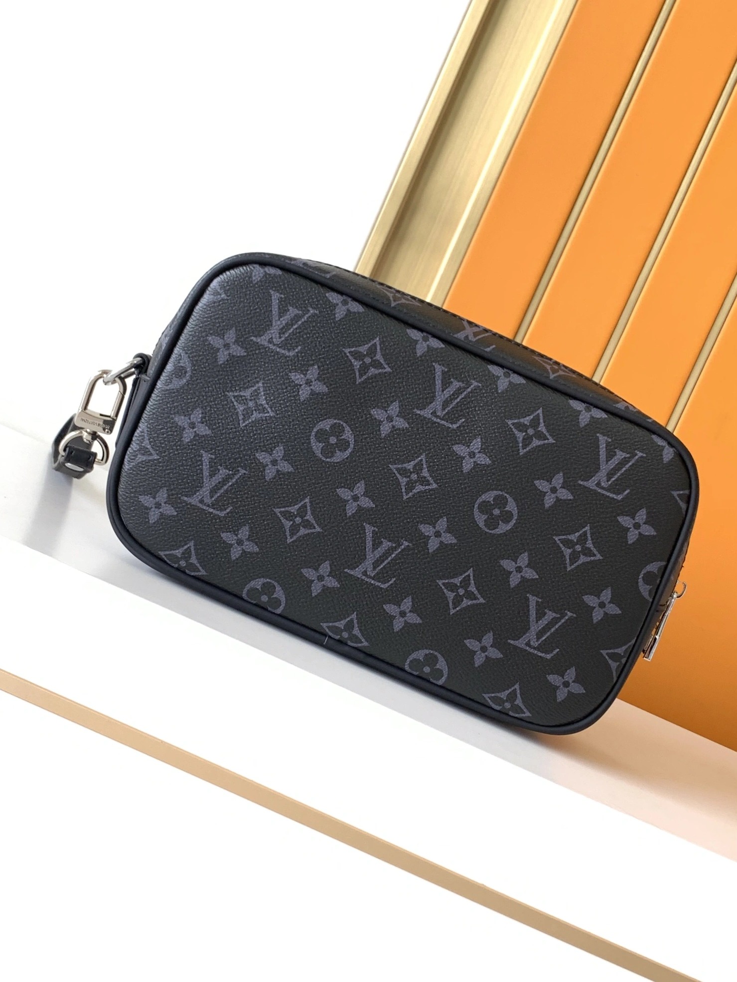 Flexible 8730 Louis Vuitton AAA Man Wallets