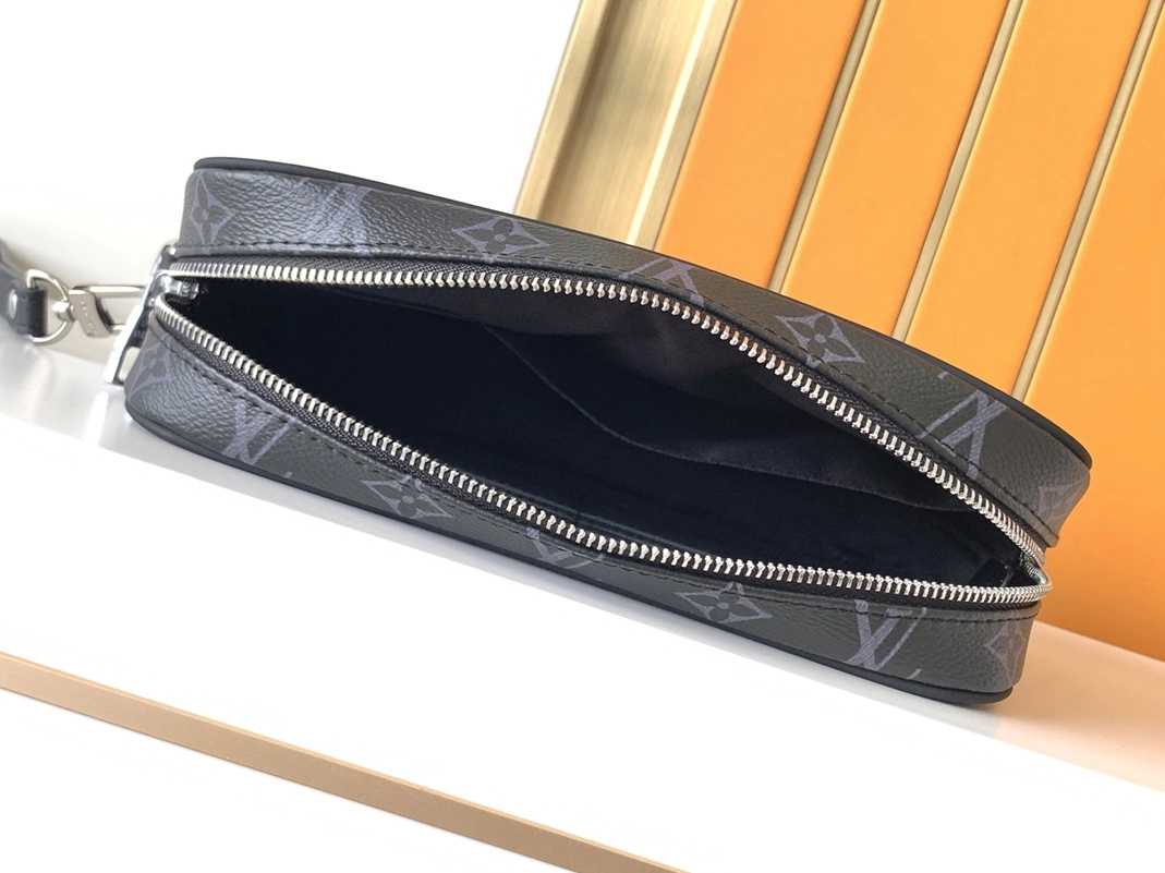 Flexible 8730 Louis Vuitton AAA Man Wallets