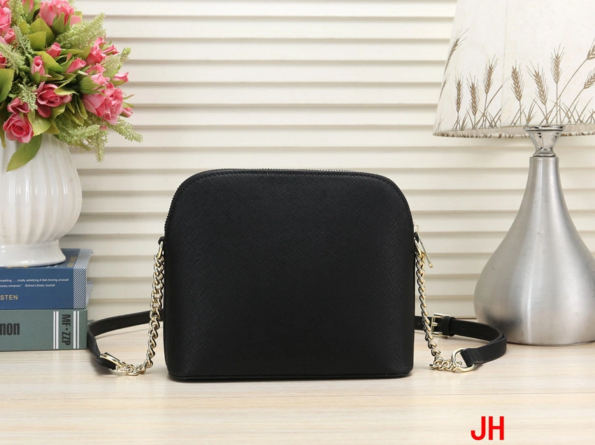Flexible 8896 Michael Kors Messenger Bags