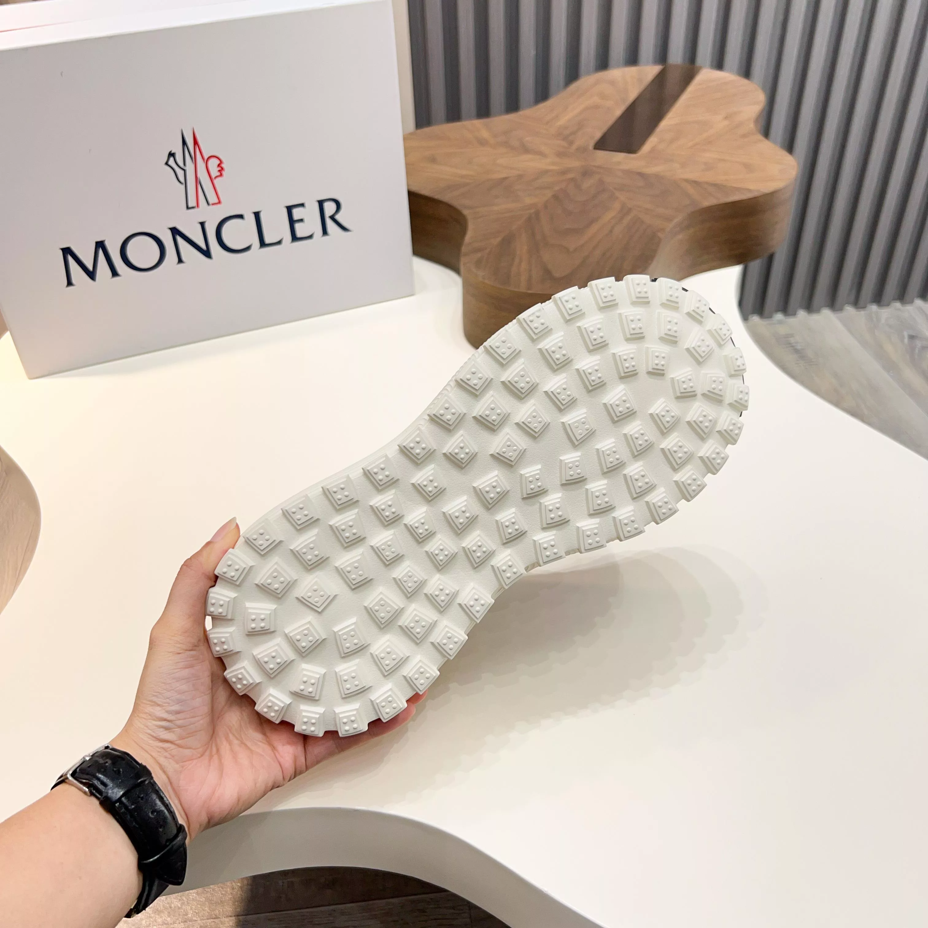 Flexible 9208 Moncler Casual Shoes For Men