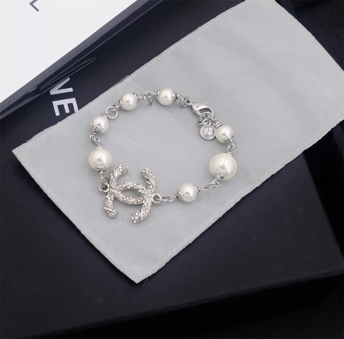 Flexible 9438 Chanel Bracelets For Women