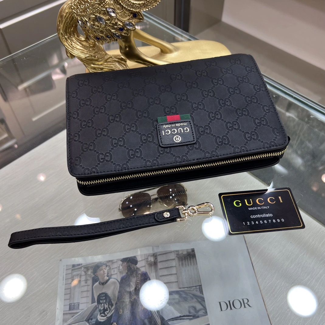 Flexible 9583 Gucci AAA Man Wallets