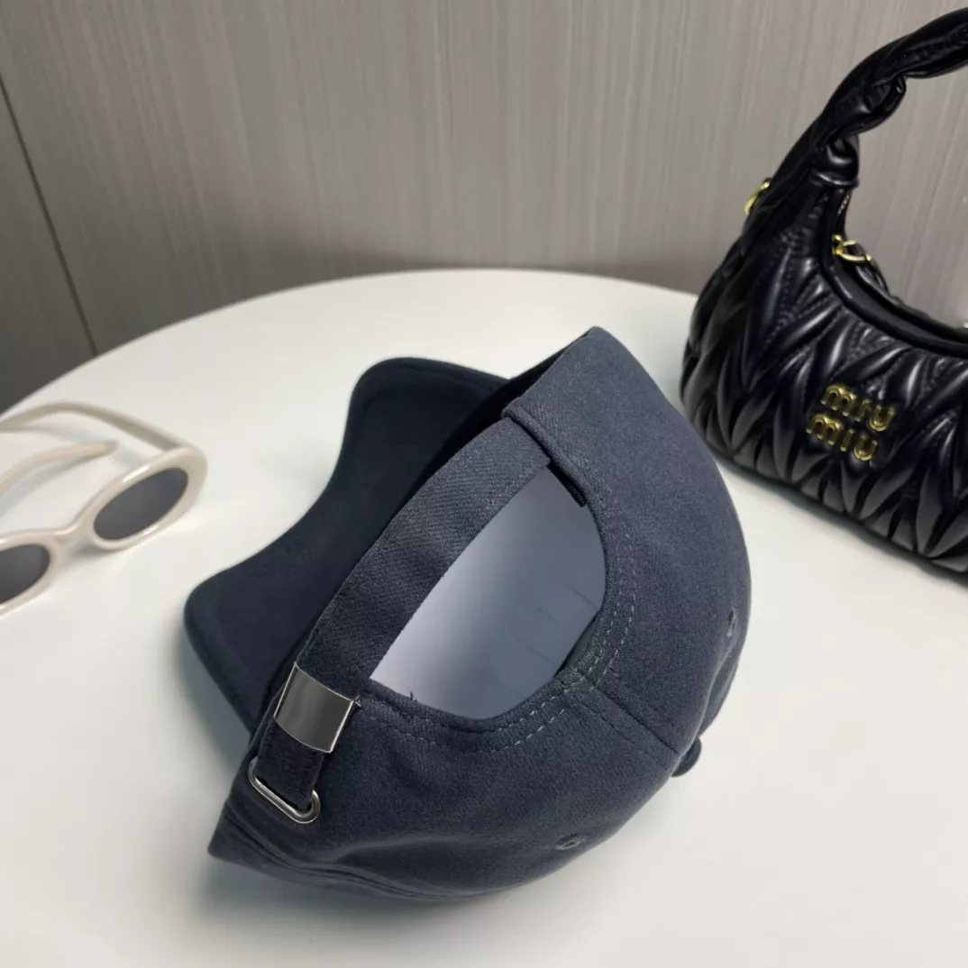 Flexible 9650 Celine Caps