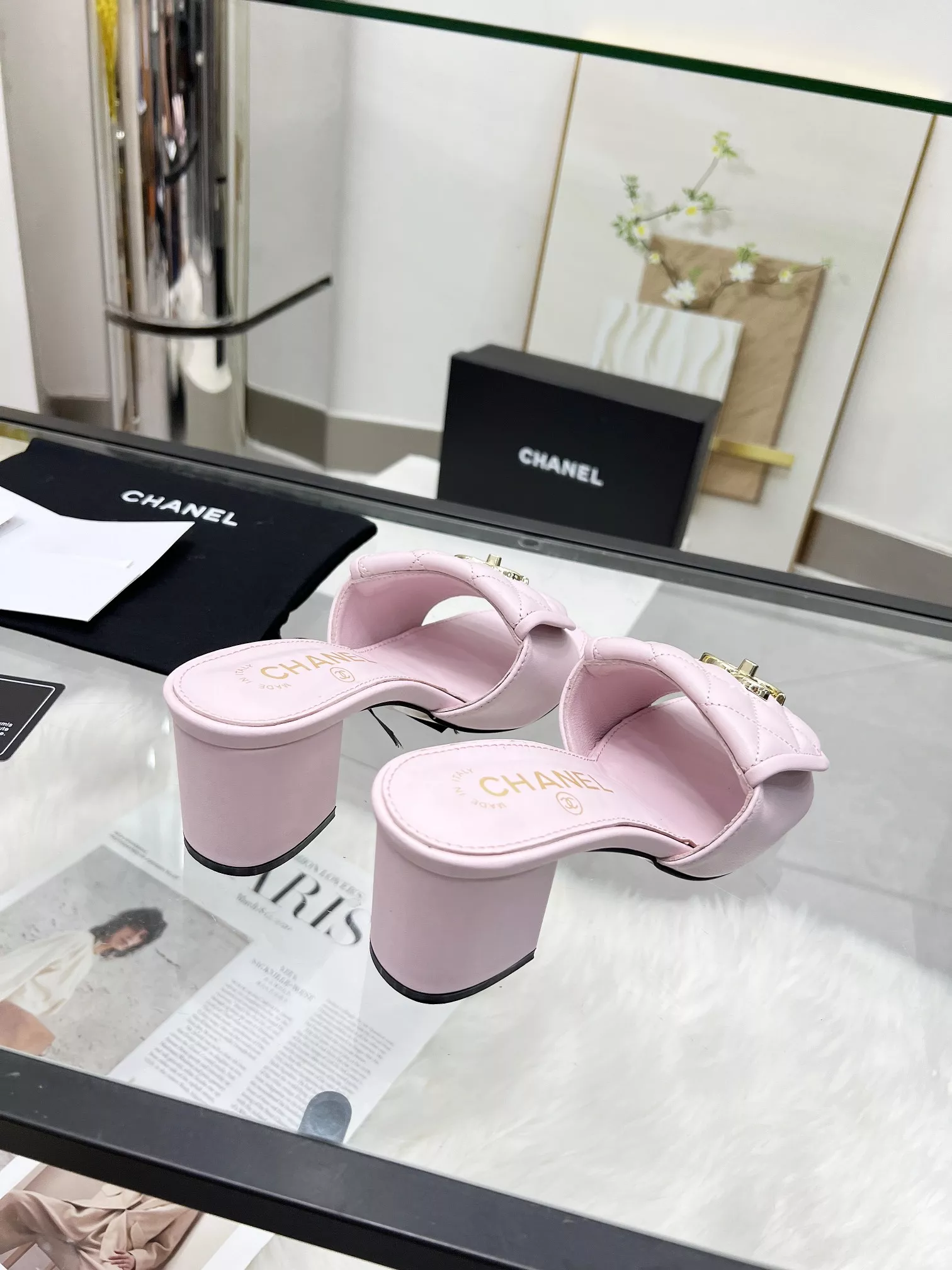 Flexible 9724 Chanel Slippers For Women